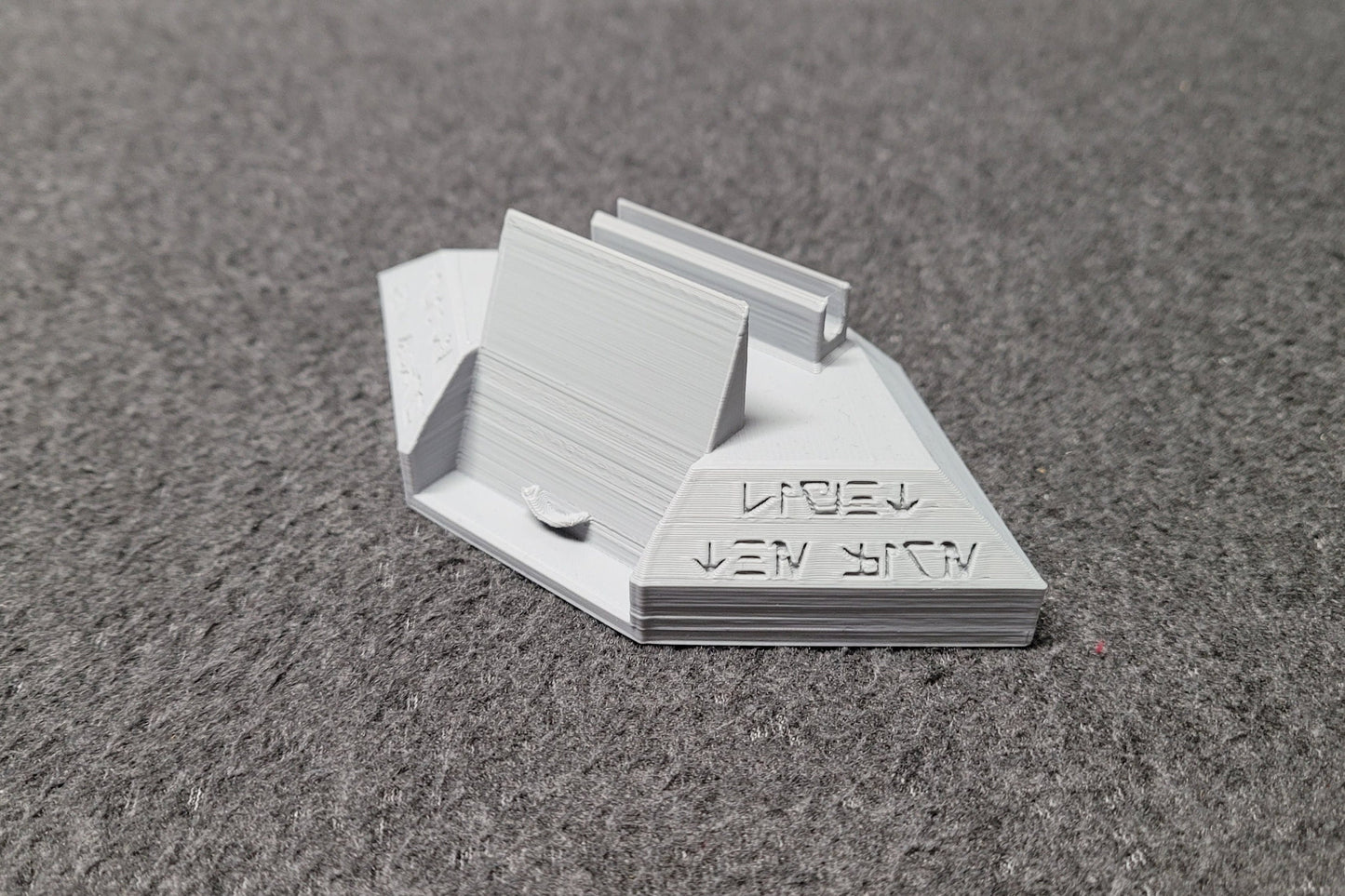 Credit Stand | 3D Printed Galaxy's Edge Display