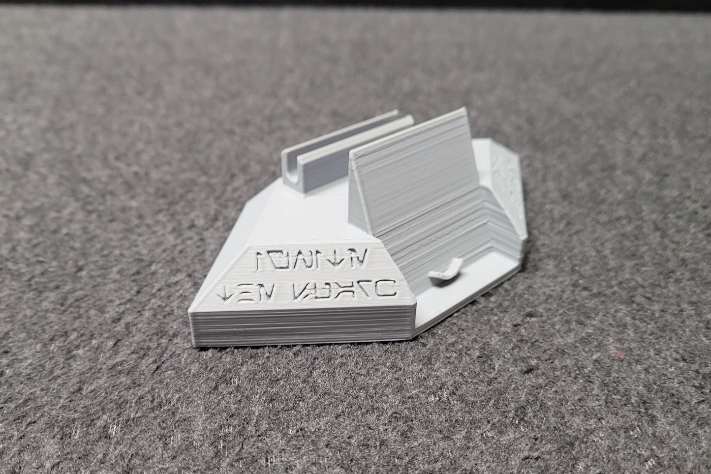 Credit Stand | 3D Printed Galaxy's Edge Display